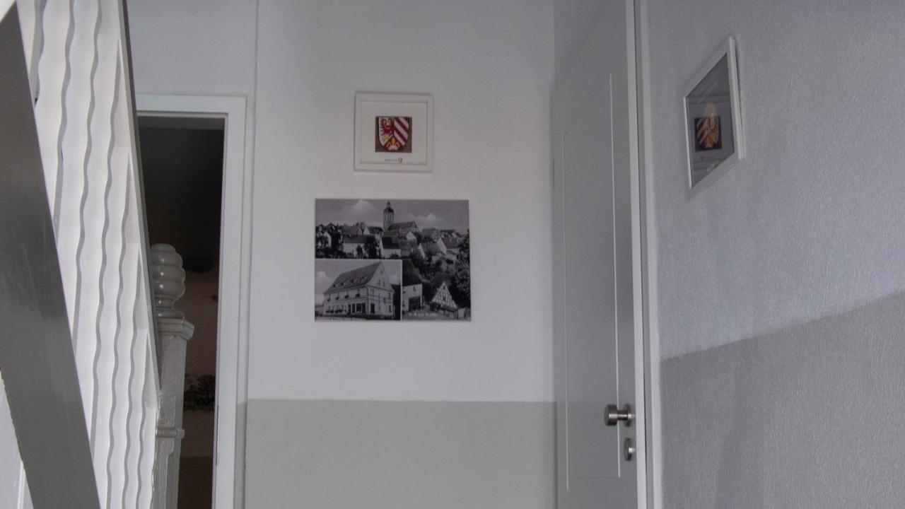 Apartmenthaus "Zum Birnbaum" Rosstal Exterior photo